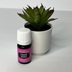 Young Living Essential Oil Geranium Bourbon 5 ml